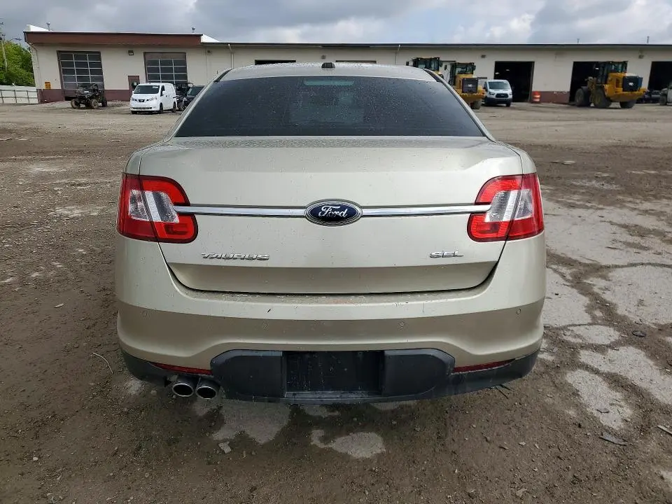 2010 FORD TAURUS SEL  
