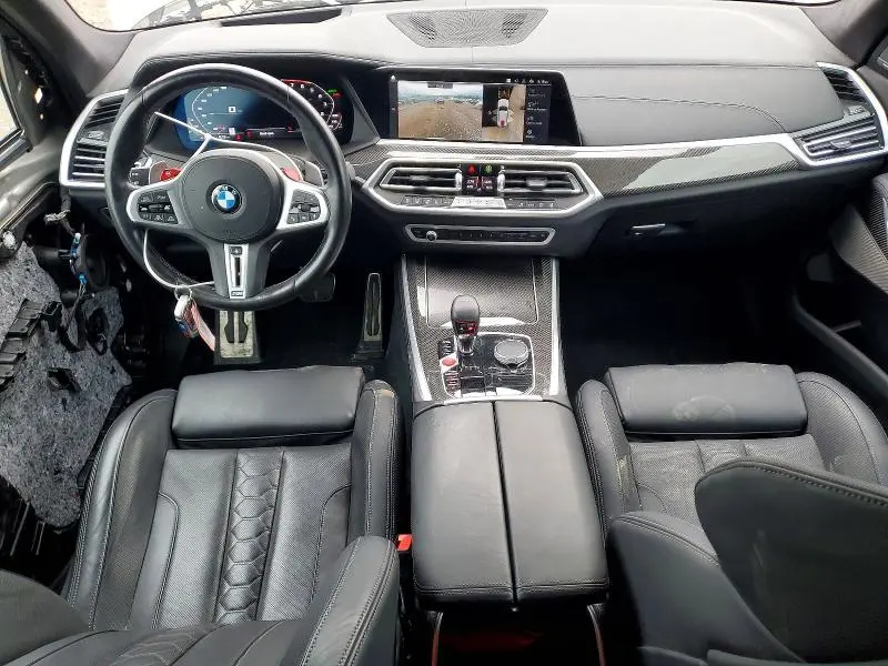 2023 BMW X5 M  