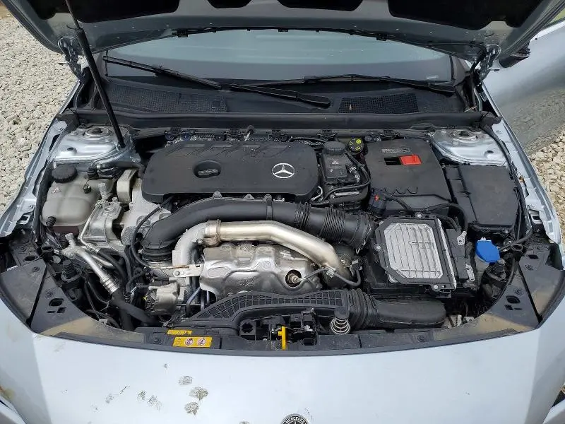 2025 MERCEDES-BENZ CLA 250  