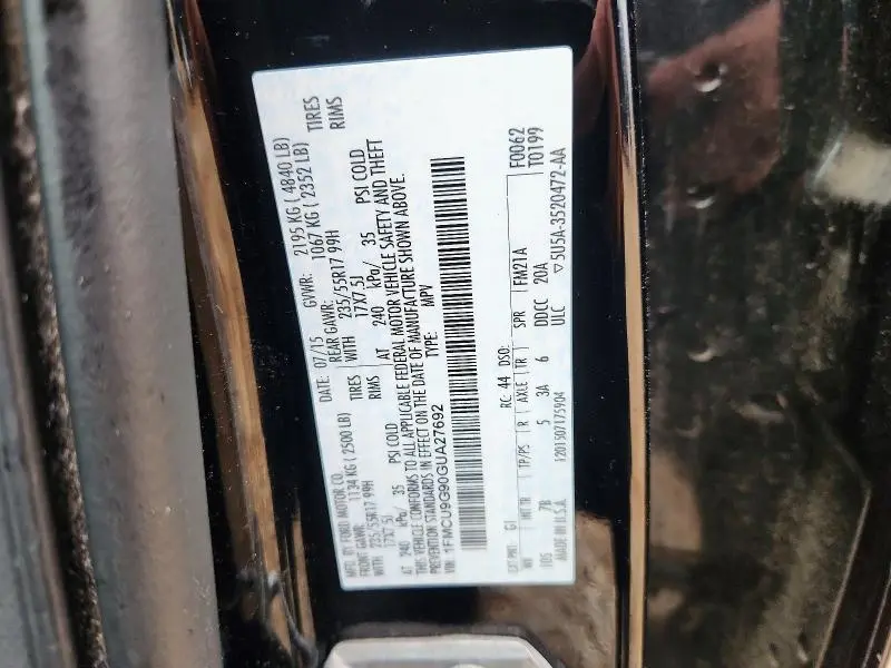 2016 FORD ESCAPE SE  