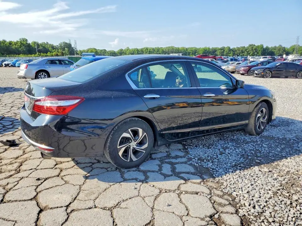2017 HONDA ACCORD LX  