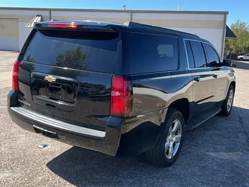 2017 CHEVROLET SUBURBAN C1500 LT  