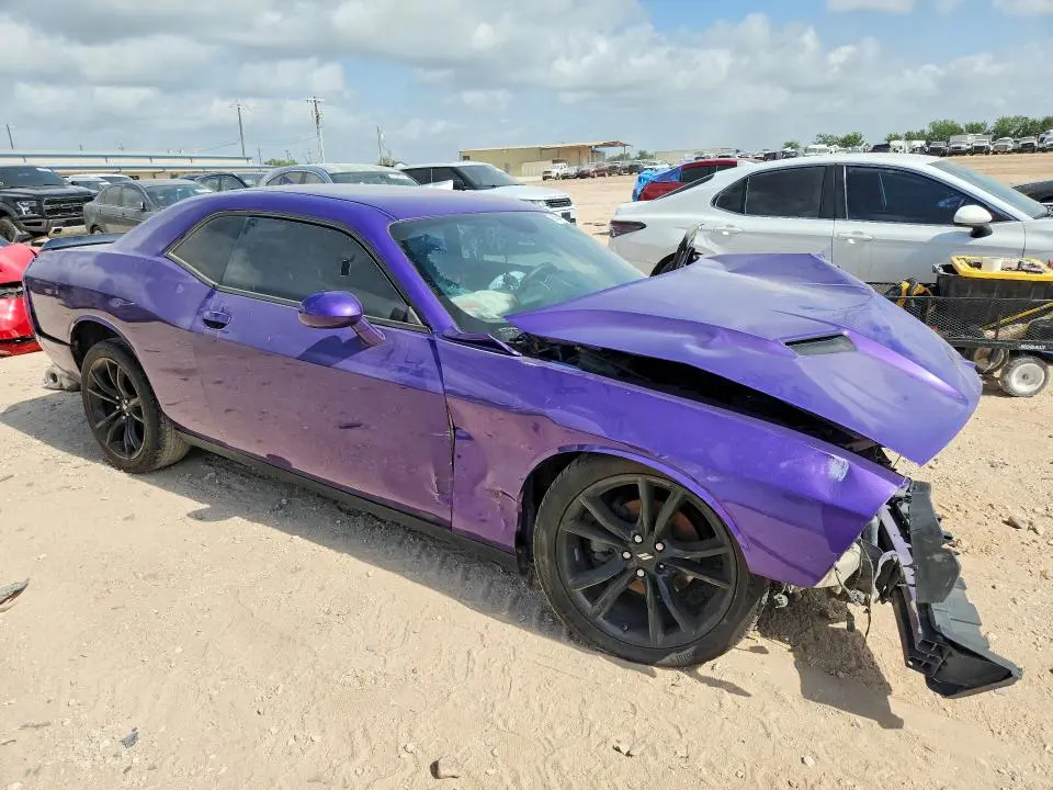 2018 DODGE CHALLENGER SXT  