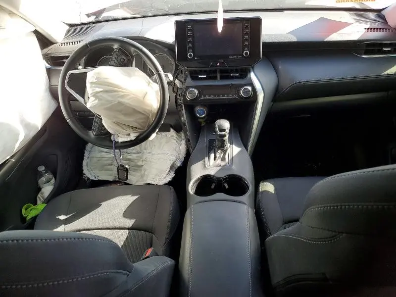 2021 TOYOTA VENZA LE  