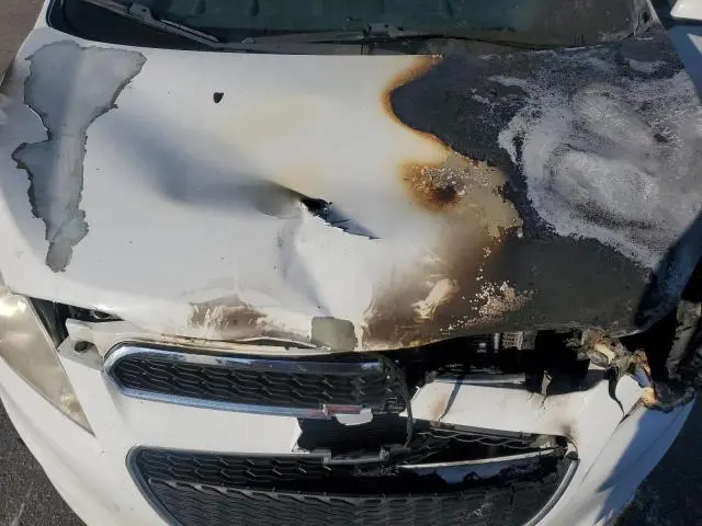 2015 CHEVROLET SPARK 1LT  