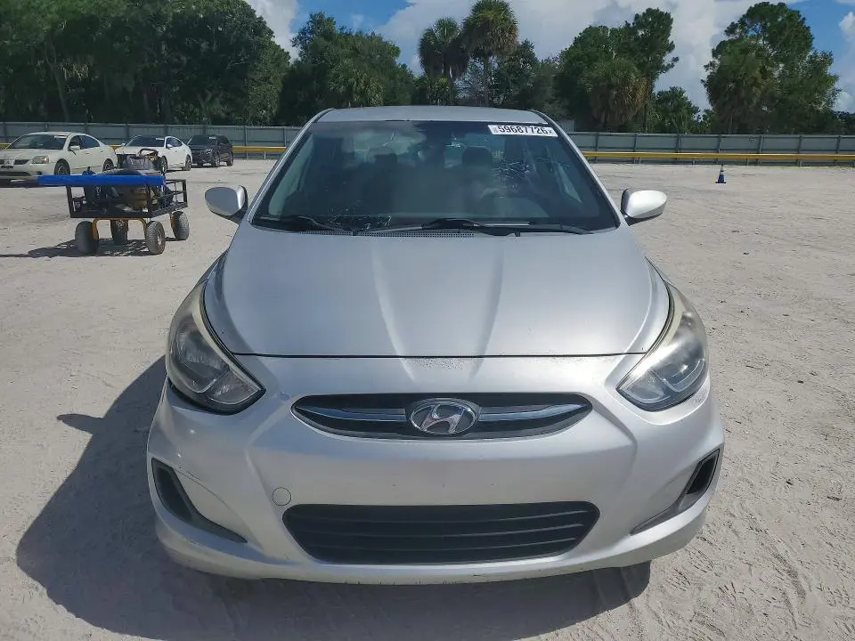 2015 HYUNDAI ACCENT GLS  