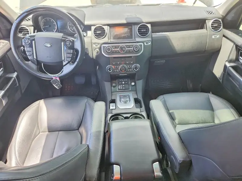 2016 LAND ROVER LR4 HSE LUXURY  