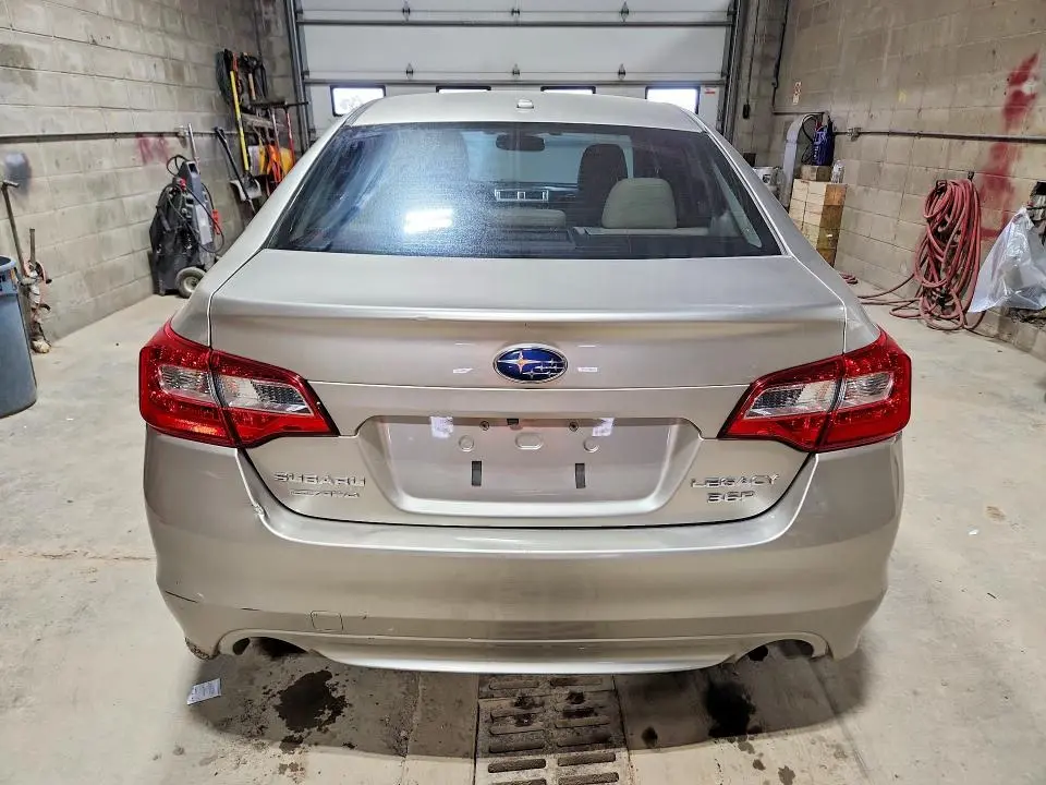 2015 SUBARU LEGACY 3.6R LIMITED  