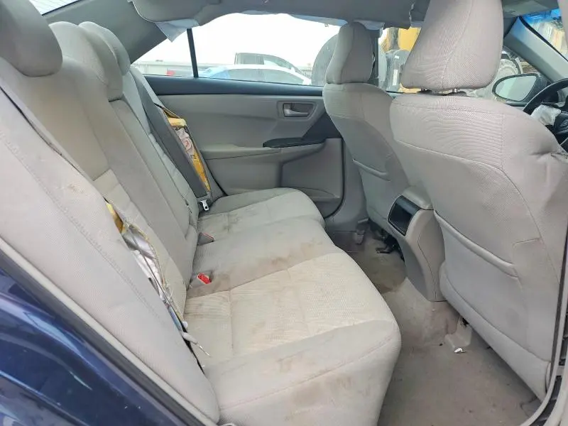 2015 TOYOTA CAMRY LE  