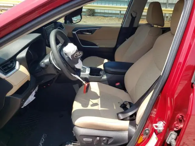 2022 TOYOTA RAV4 XLE  