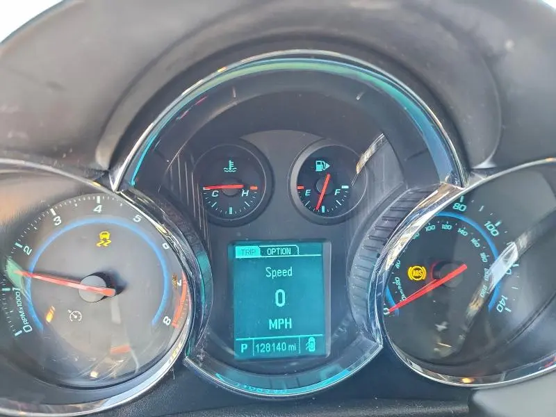 2013 CHEVROLET CRUZE LT  