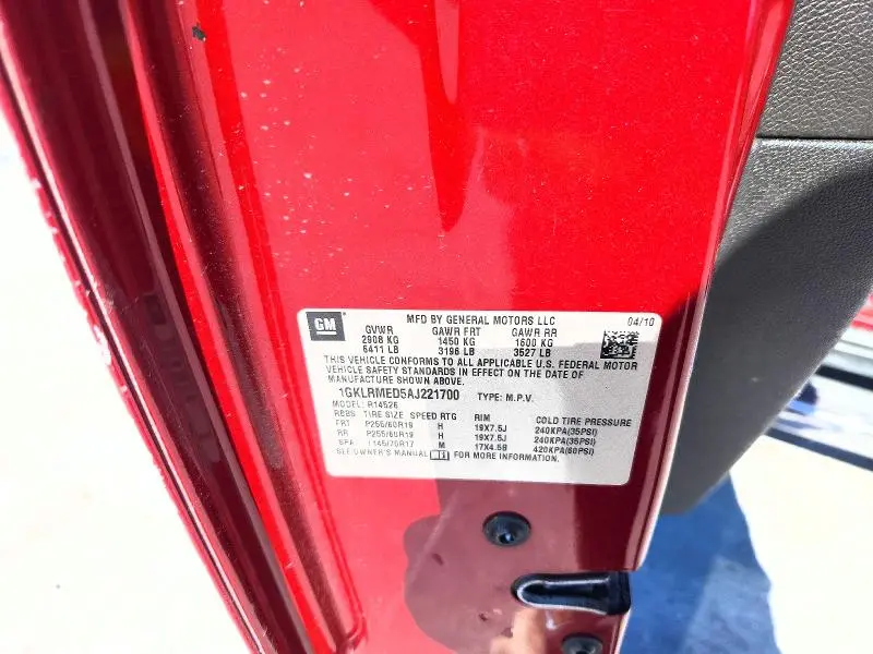 2010 GMC ACADIA SLT-1  