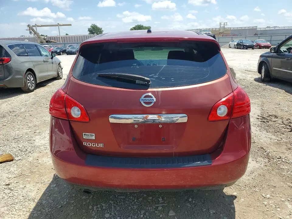 2013 NISSAN ROGUE S  