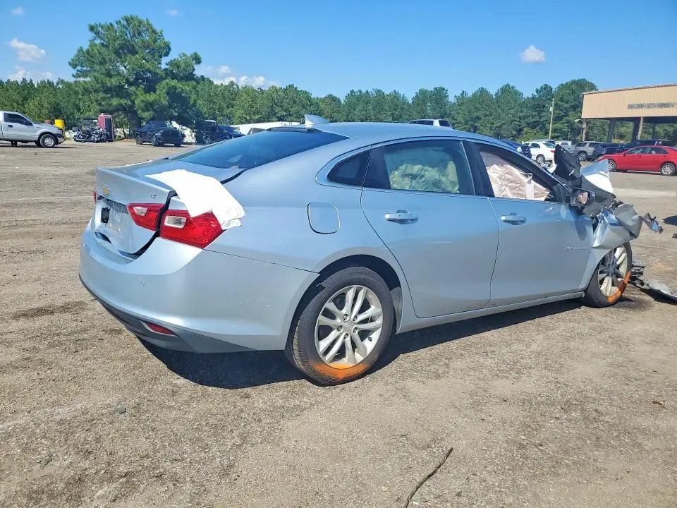 2017 CHEVROLET MALIBU LT  