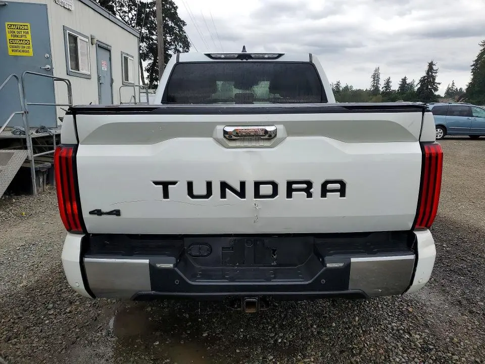 2023 TOYOTA TUNDRA CREWMAX LIMITED  