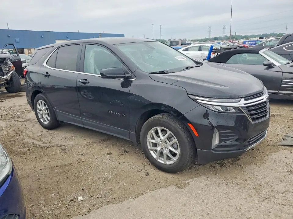 2024 CHEVROLET EQUINOX LT  