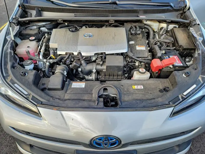 2020 TOYOTA PRIUS LE  