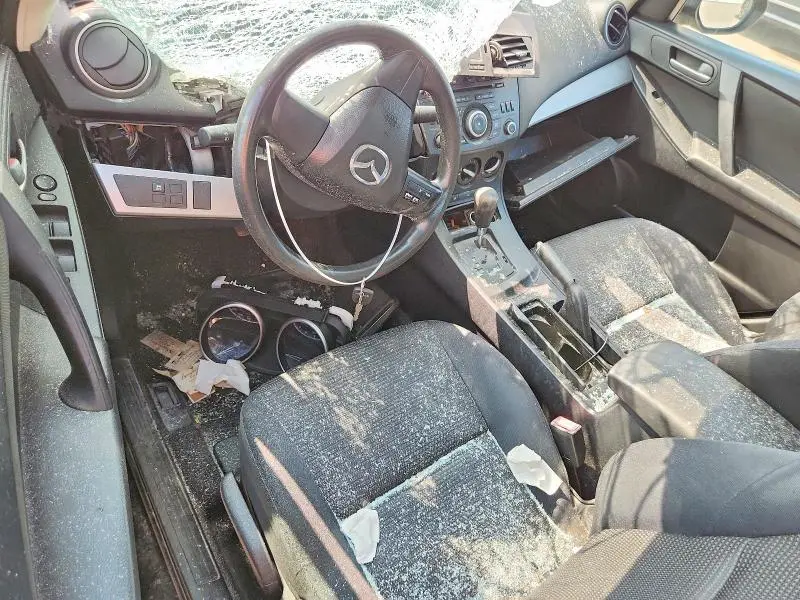 2013 MAZDA 3 I  
