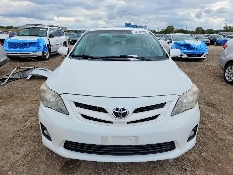 2011 TOYOTA COROLLA LE  