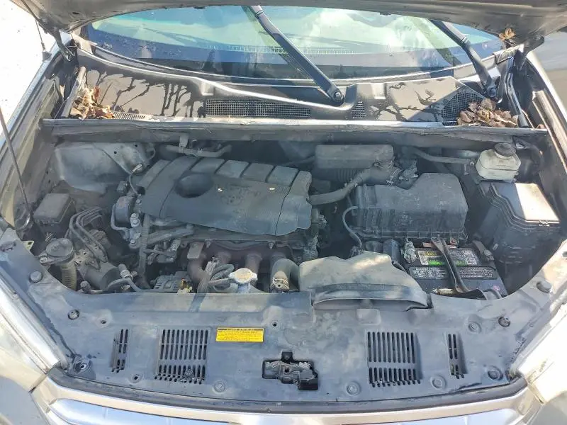 2011 TOYOTA HIGHLANDER BASE  