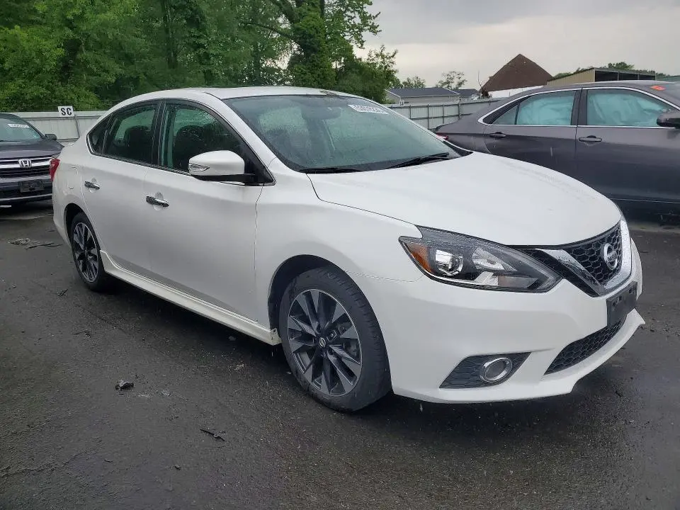 2017 NISSAN SENTRA SR  
