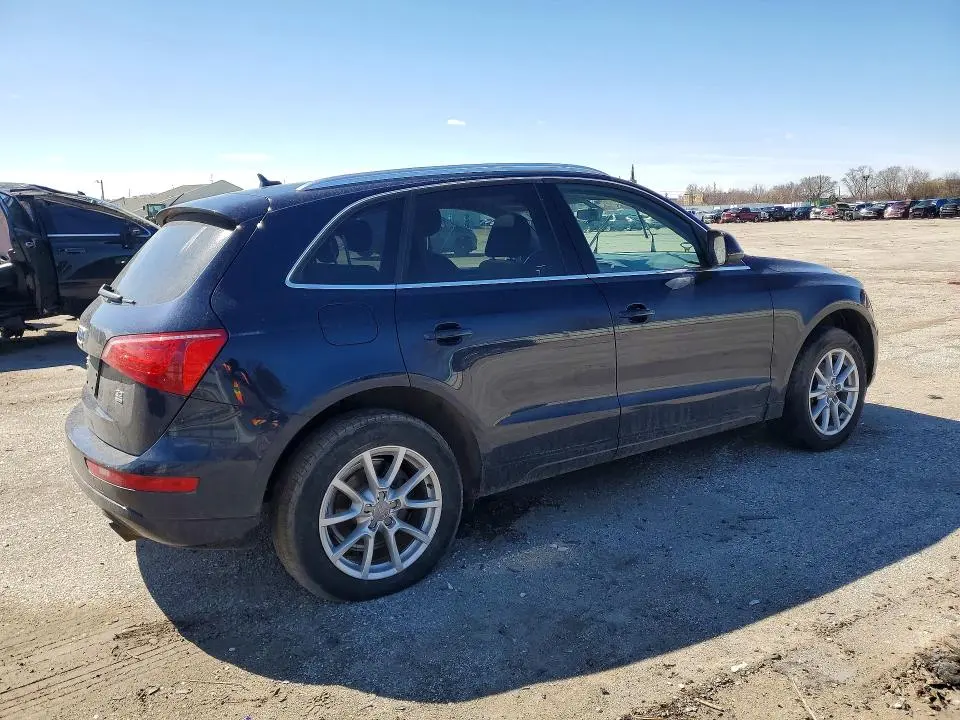 2010 AUDI Q5 PREMIUM PLUS  