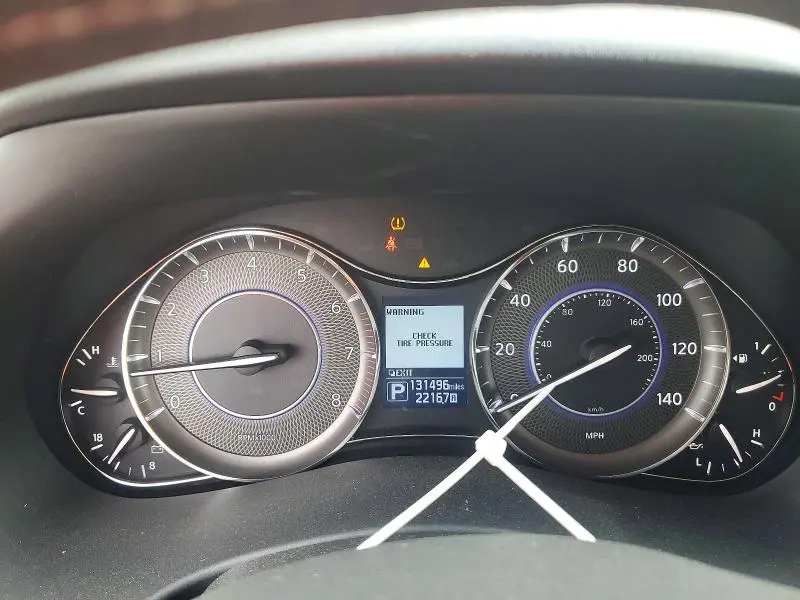 2016 INFINITI QX80 BASE  