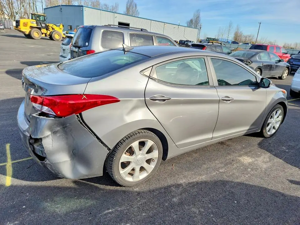 2012 HYUNDAI ELANTRA GLS  