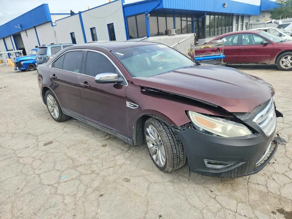 2010 FORD TAURUS LIMITED  