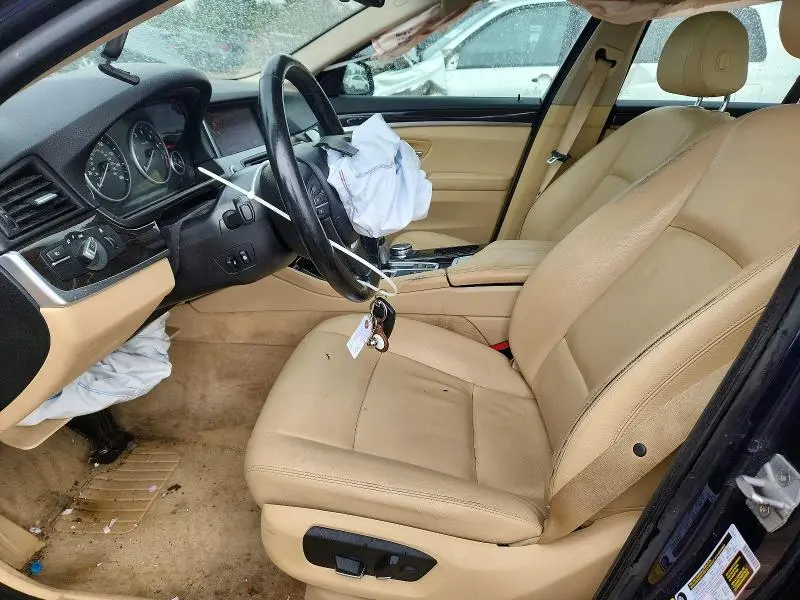 2015 BMW 528 XI  