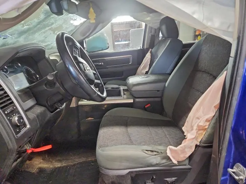 2015 RAM 1500 SLT  