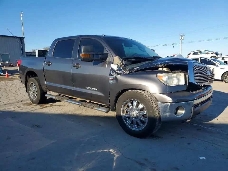 2011 TOYOTA TUNDRA GRADE  