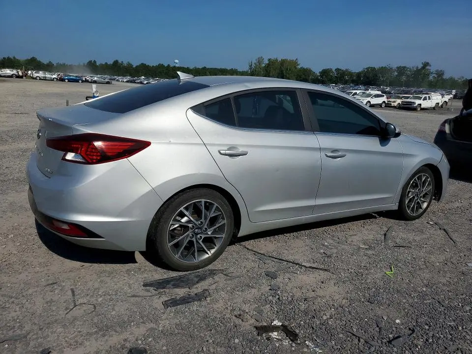 2019 HYUNDAI ELANTRA LIMITED  