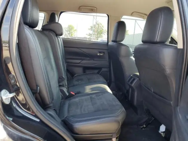 2019 MITSUBISHI OUTLANDER SE  