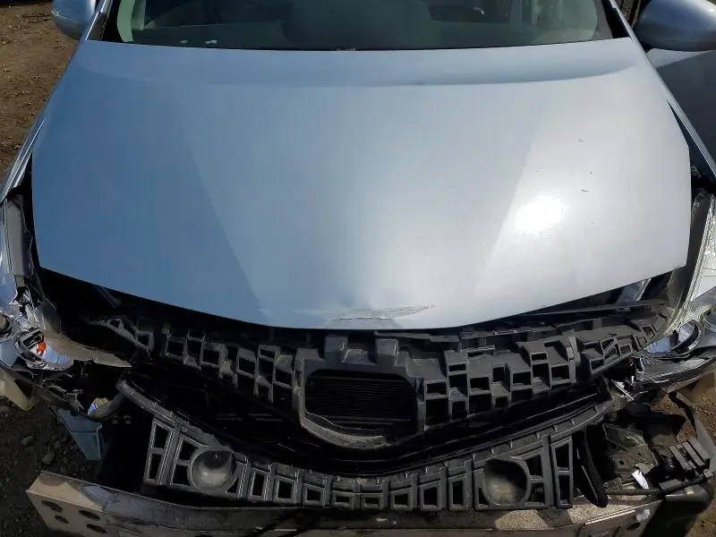 2016 TOYOTA PRIUS V THREE  