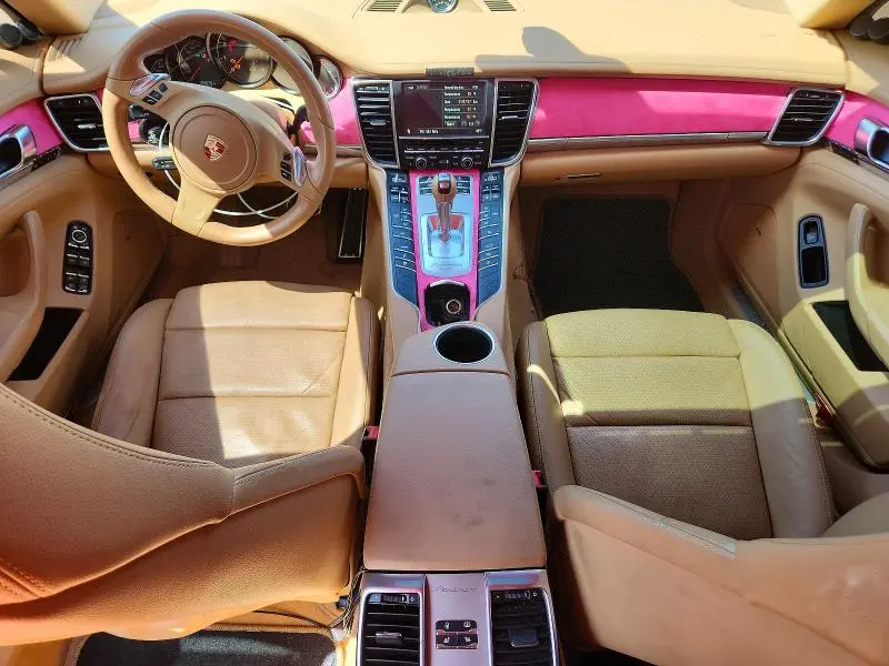 2013 PORSCHE PANAMERA 2  
