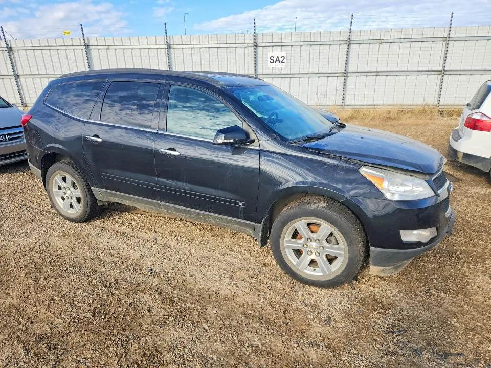2010 CHEVROLET TRAVERSE LT  