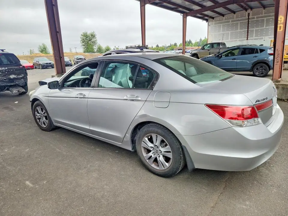 2011 HONDA ACCORD LXP  
