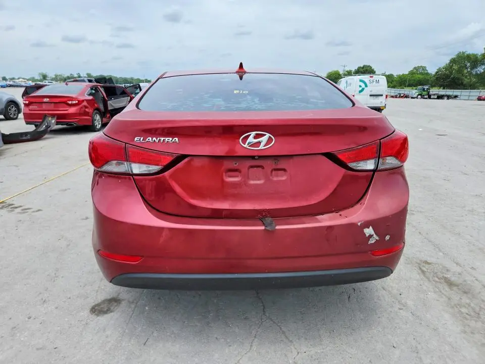 2014 HYUNDAI ELANTRA SE  