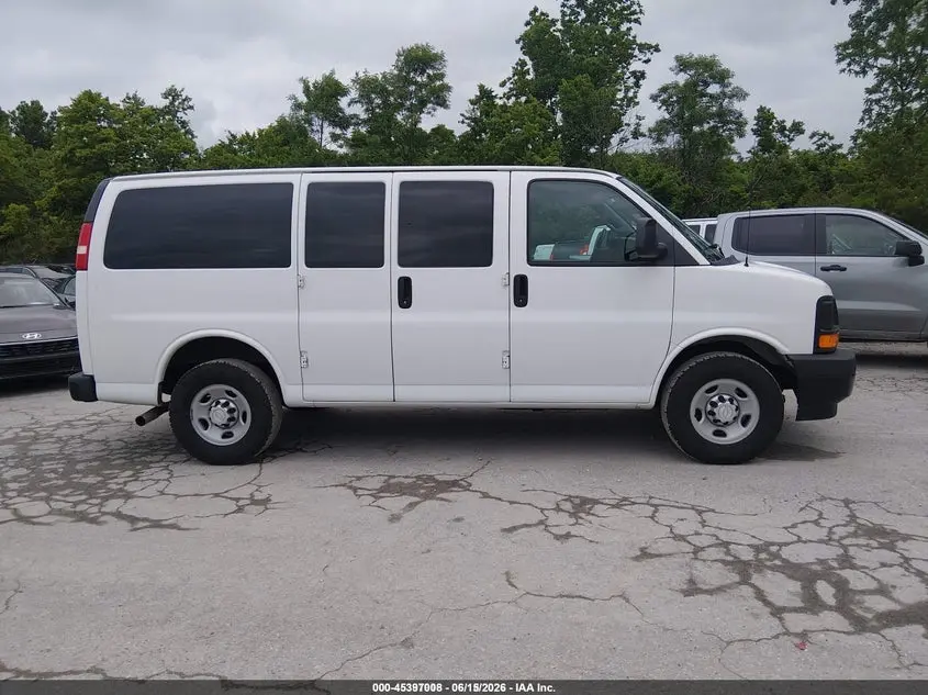 2017 CHEVROLET EXPRESS 2500 LS