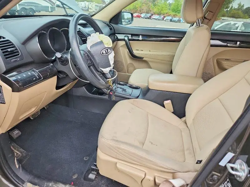 2012 KIA SORENTO LX  