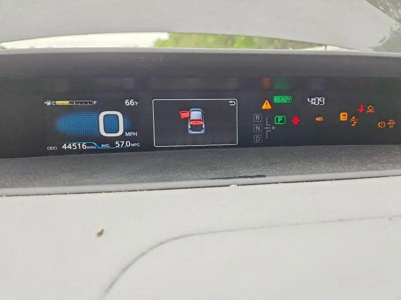 2019 TOYOTA PRIUS L ECO  