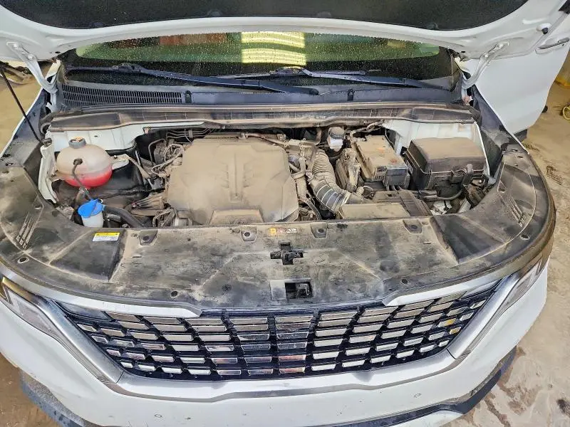 2023 KIA CARNIVAL SX  