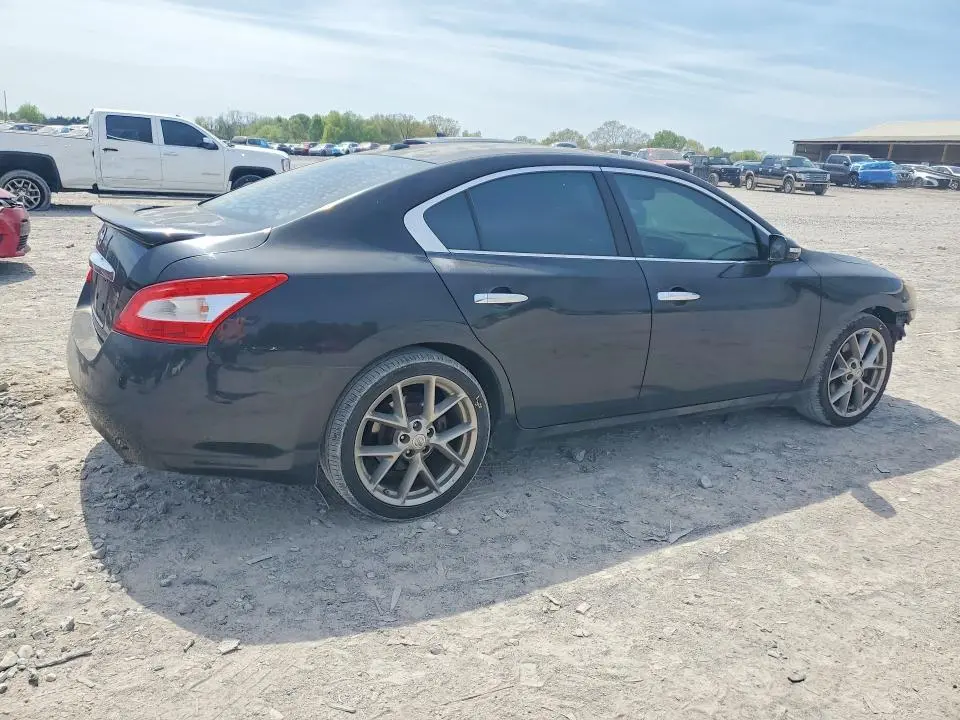 2011 NISSAN MAXIMA 3.5 S  
