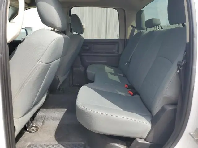 2015 RAM 1500 ST  