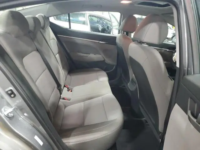 2019 HYUNDAI ELANTRA SEL  