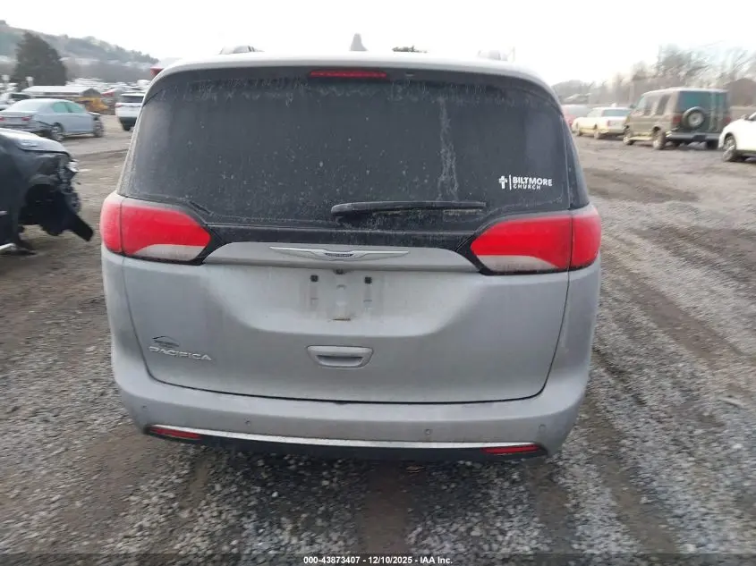 2020 CHRYSLER PACIFICA TOURING L