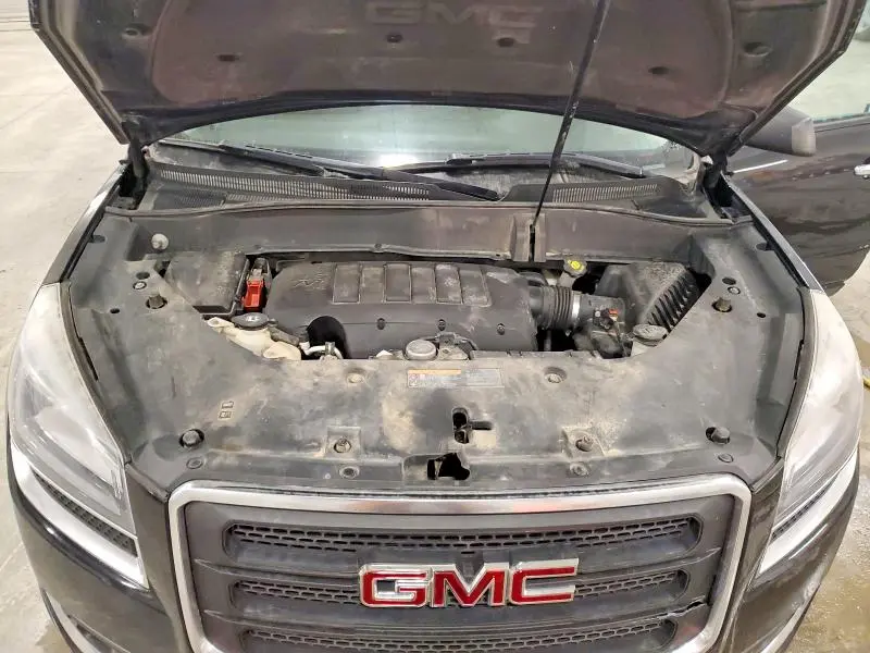 2015 GMC ACADIA SLE  