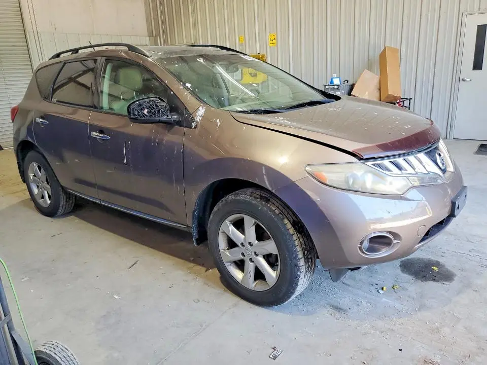 2010 NISSAN MURANO S  