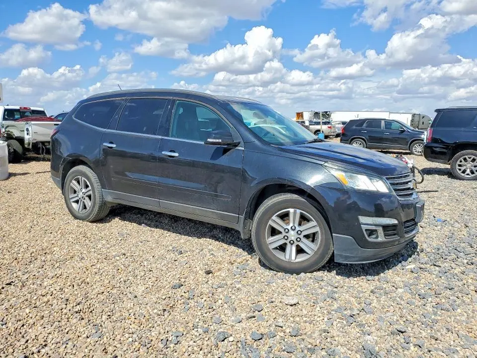 2015 CHEVROLET TRAVERSE LT  